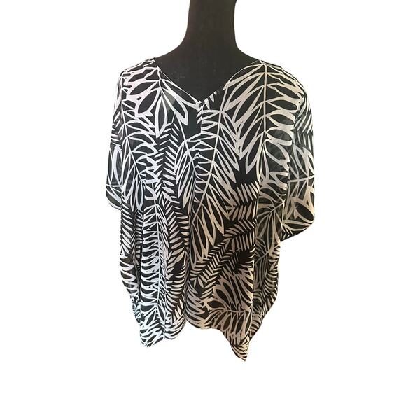 NYDJ Women’s Billowy Split Neck Blouse – Size M - Picture 4 of 6